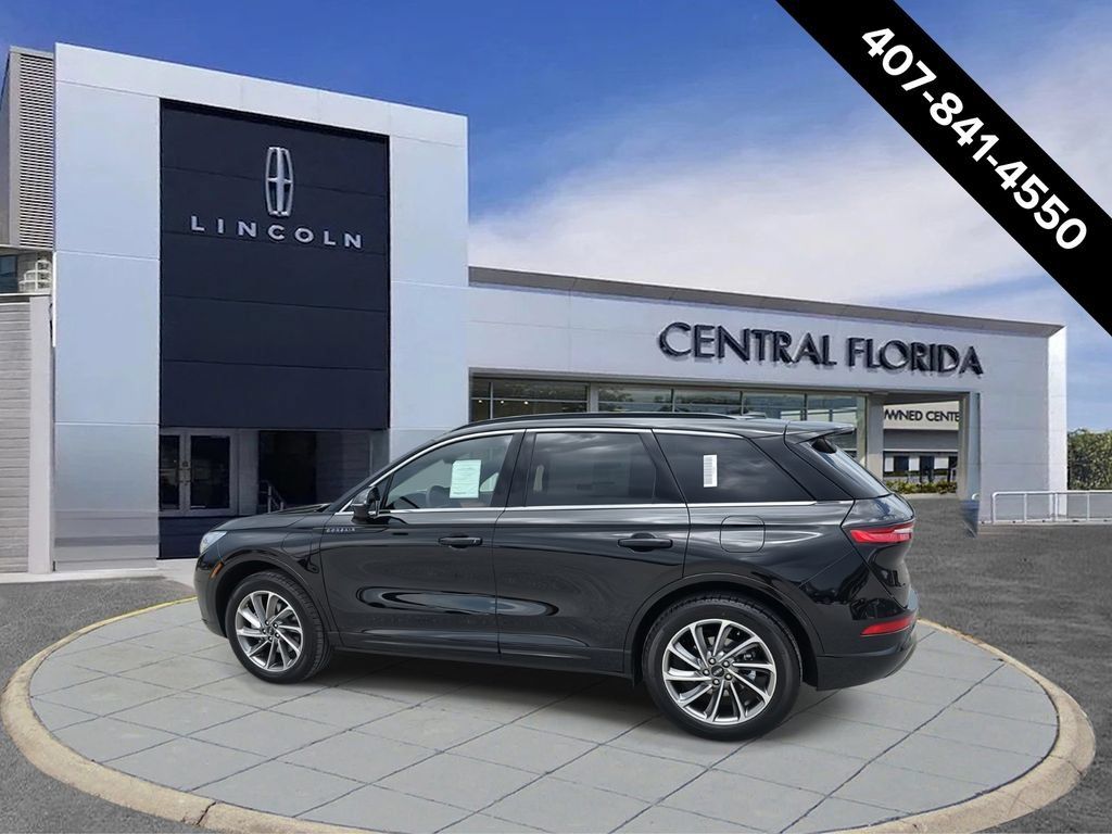 New 2025 Lincoln Corsair Grand Touring w/ Equipment Group 302A AWD/4WD image 6