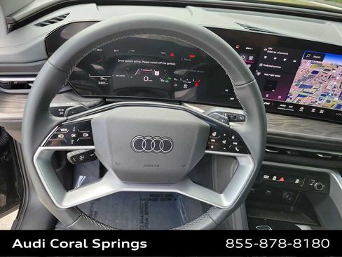 Certified 2025 Audi Q5 Premium w/ Convenience Package AWD/4WD image 23