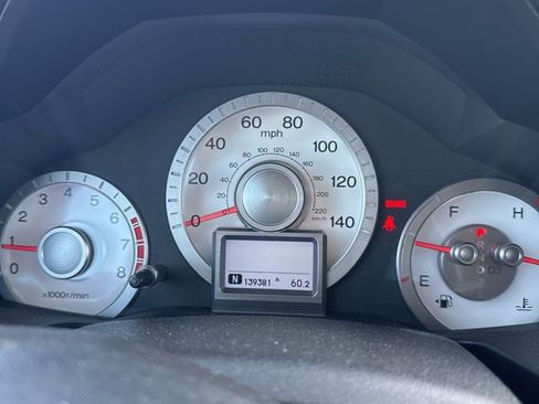 Used 2010 Honda Pilot Touring image 5