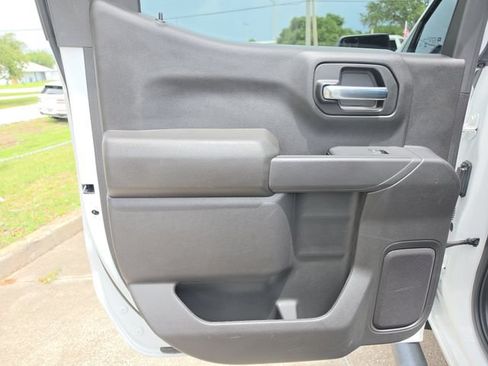 Used 2024 Chevrolet Silverado 1500 Custom Trail Boss AWD/4WD image 13