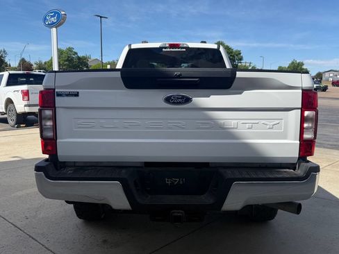 Used 2021 Ford F250 XLT w/ XLT Value Package AWD/4WD image 4