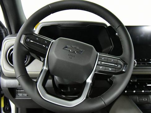 New 2026 Chevrolet Colorado ZR2 w/ Technology Package image 2