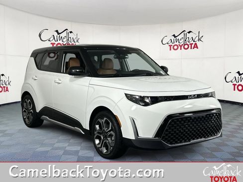 Used 2025 Kia Soul EX image 1