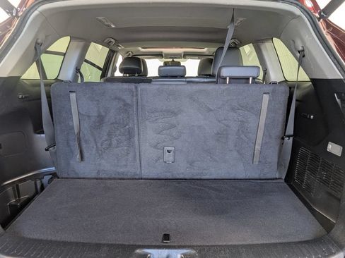 Used 2014 Toyota Highlander XLE AWD/4WD image 24