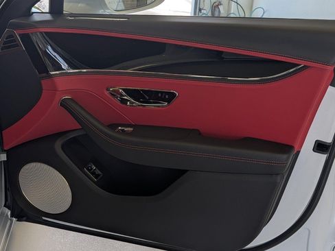 New 2026 Bentley Flying Spur Plug-In Hybrid AWD/4WD image 40
