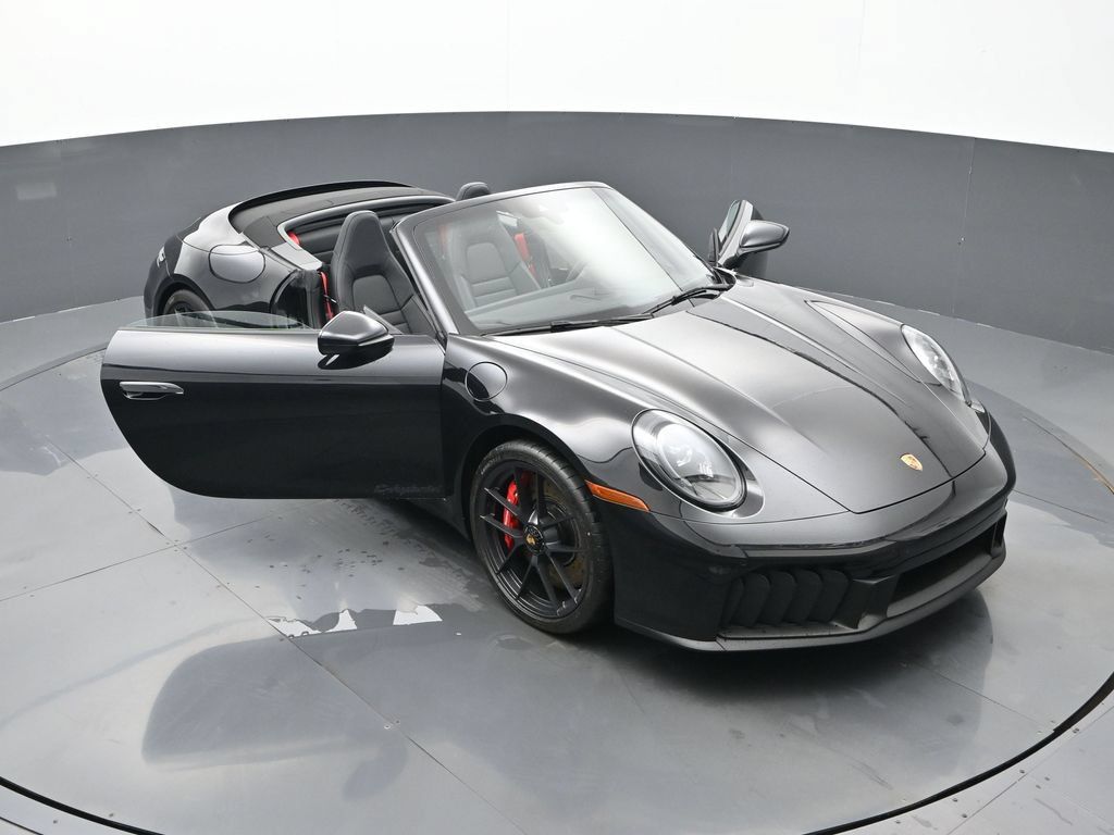 Certified 2026 Porsche 911 Carrera GTS RWD image 29