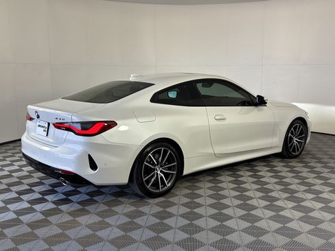 Used 2021 BMW 430i Coupe w/ Convenience Package RWD image 9