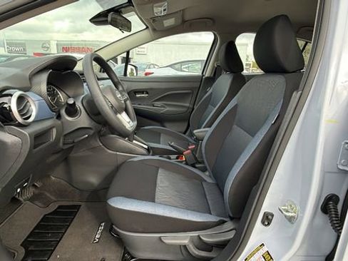 New 2025 Nissan Versa SV w/ Trunk Package image 32