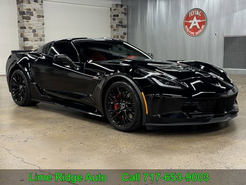 Used 2015 Chevrolet Corvette Z06 w/ 3LZ Preferred Equipment Group image 1