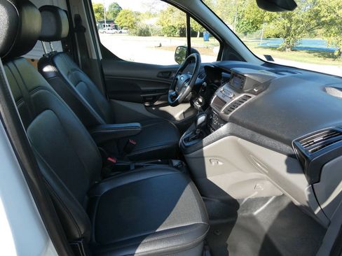 Used 2023 Ford Transit Connect XL image 22