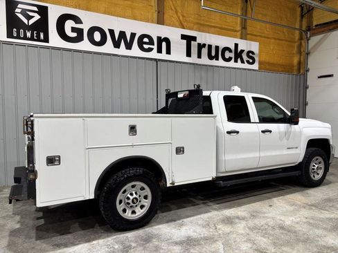 Used 2017 Chevrolet Silverado 3500 W/T w/ WT Fleet Convenience Package AWD/4WD image 6