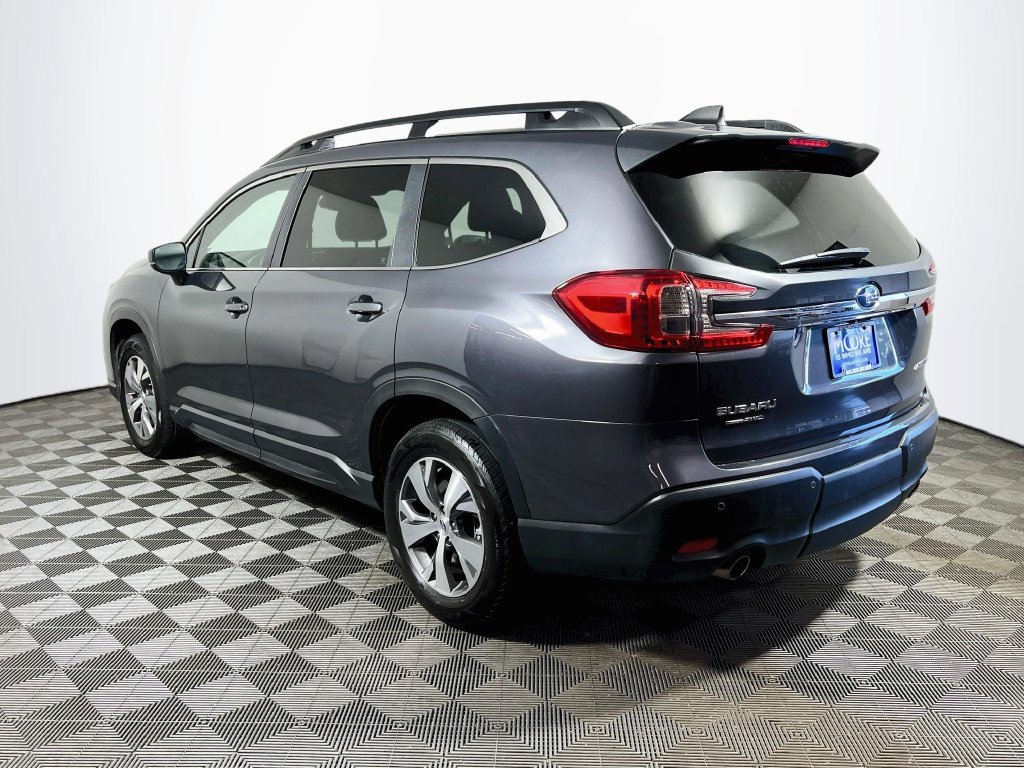 Used 2025 Subaru Ascent Premium AWD/4WD image 5