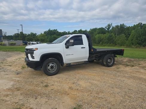 Used 2021 Chevrolet Silverado 3500 W/T w/ WT Convenience Package RWD image 3