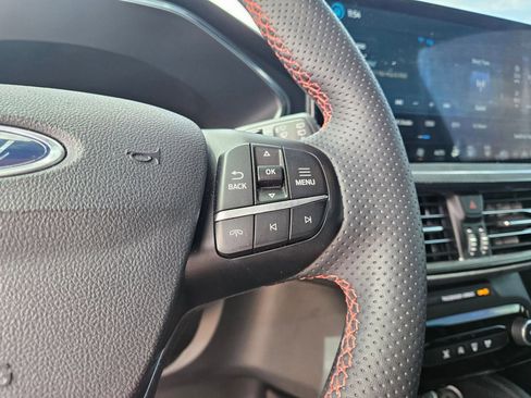 Used 2023 Ford Escape ST-Line w/ Tech Pack #1 image 13