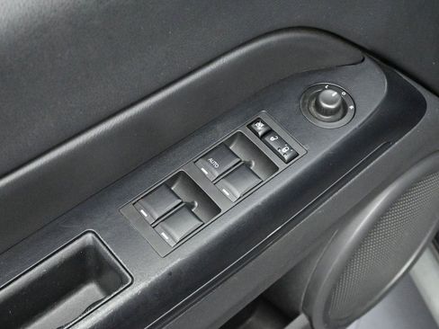 Used 2011 Jeep Patriot Sport w/ PWR Value Group AWD/4WD image 10