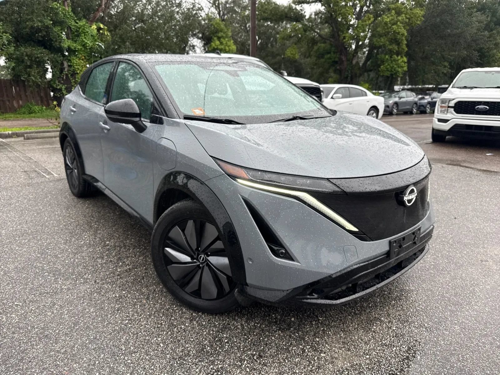 Used 2023 Nissan Ariya AWD/4WD image 5