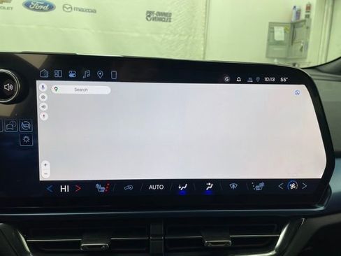 New 2026 Chevrolet Equinox EV LT image 4