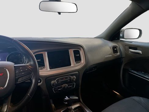 Used 2023 Dodge Charger SXT RWD image 21
