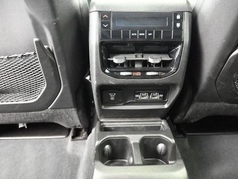 Used 2023 Jeep Grand Cherokee L Laredo AWD/4WD image 26