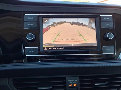 Used 2024 Volkswagen Jetta S image 27