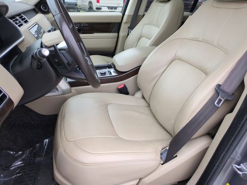 Used 2021 Land Rover Range Rover AWD/4WD image 16