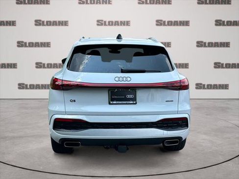 Certified 2025 Audi Q5 Premium Plus w/ Premium Plus AWD/4WD image 4