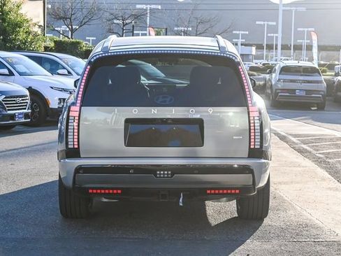 New 2026 Hyundai Ioniq 9 Calligraphy w/ Tow & Go Package image 6