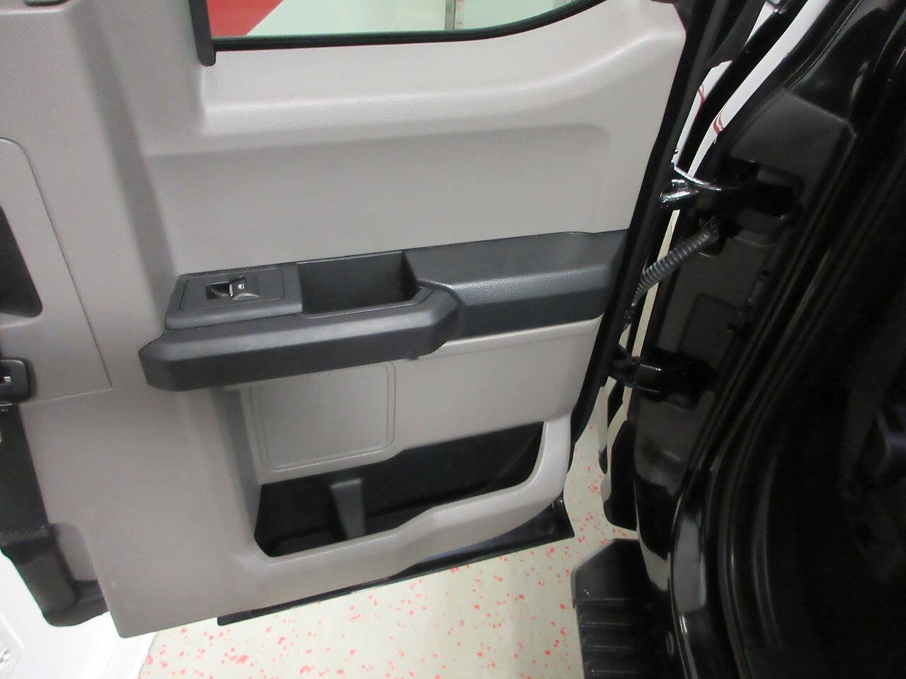 Used 2019 Ford F150 XL w/ Equipment Group 101A Mid AWD/4WD image 31