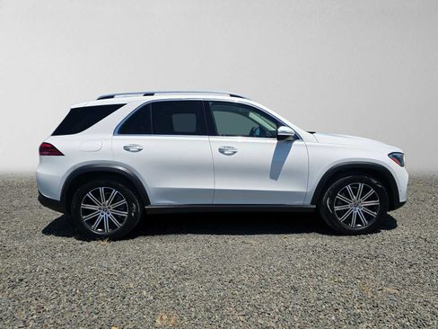 Used 2024 Mercedes-Benz GLE 450 4MATIC image 2