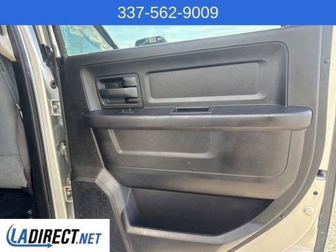 Used 2014 RAM 2500 Tradesman w/ Chrome Appearance Group image 11