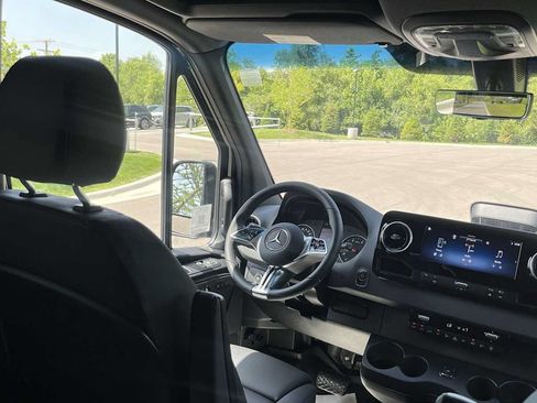 New 2026 Mercedes-Benz Sprinter 2500 image 29