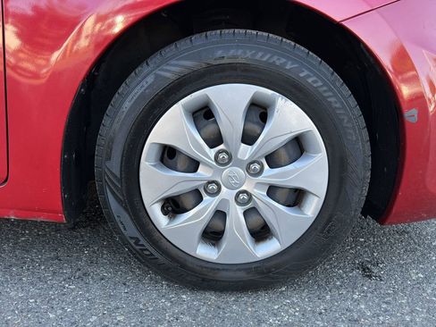 Used 2017 Hyundai Accent SE image 10