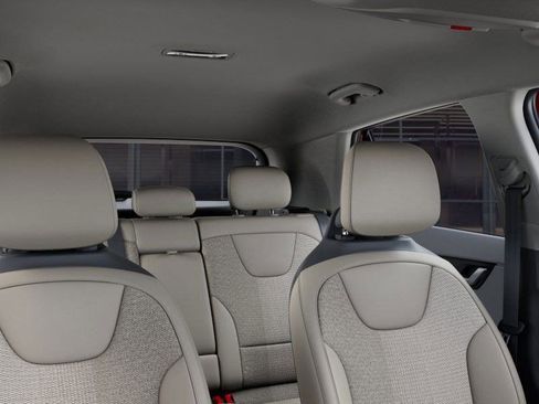 New 2025 Kia Niro EX image 27