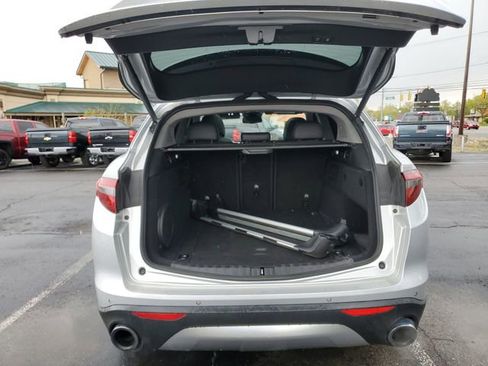 Used 2018 Alfa Romeo Stelvio Ti AWD/4WD image 25