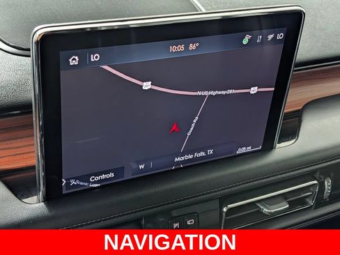 Used 2024 Lincoln Aviator Reserve w/ Elements Package Plus RWD image 9