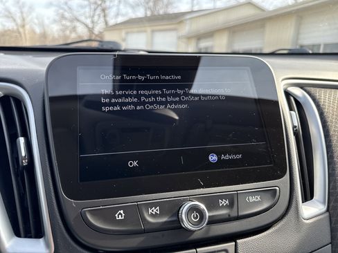 Used 2022 Chevrolet Malibu LS w/ Driver Confidence Package II image 4