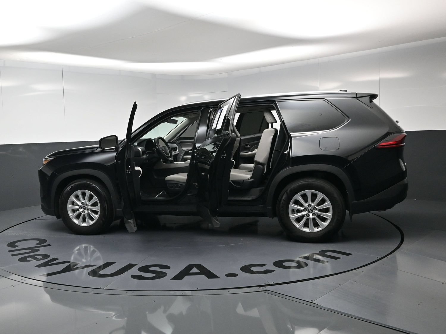 Used 2026 Toyota Grand Highlander AWD image 21