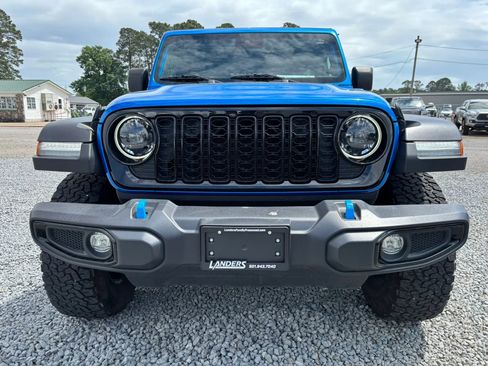 Used 2024 Jeep Wrangler Unlimited image 8