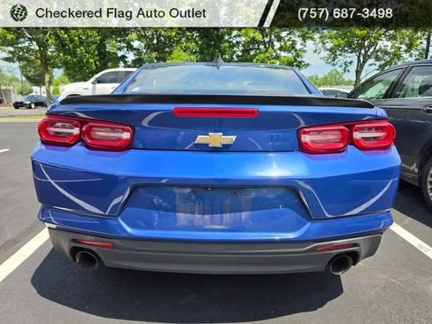Used 2019 Chevrolet Camaro LT w/ Black Appearance Package RWD image 5