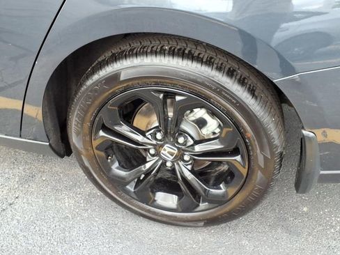 Used 2025 Honda Accord SE image 11