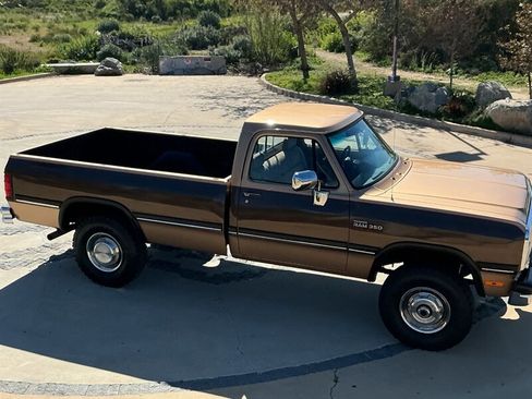 Used 1991 Dodge D/W Truck 350 image 19