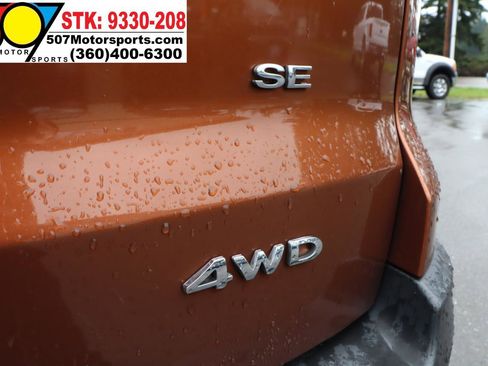 Used 2020 Ford EcoSport SE w/ SE Convenience Package image 16