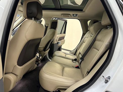 Used 2019 Land Rover Range Rover AWD/4WD image 33