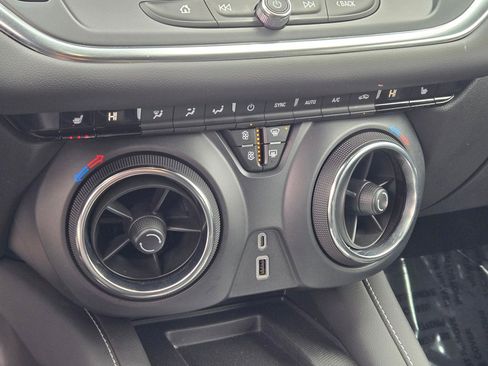 Used 2024 Chevrolet Blazer LT w/ Sound & Technology Package image 29