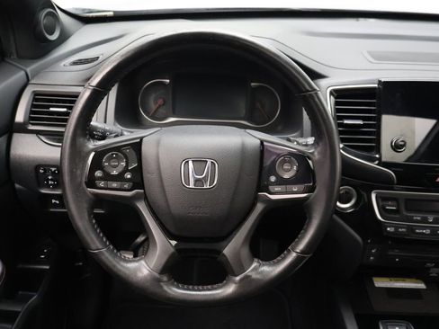 Used 2020 Honda Pilot Black Edition image 23