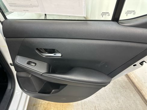 Certified 2022 Nissan Sentra S image 29