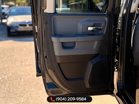 Used 2016 RAM 1500 Classic SLT image 15