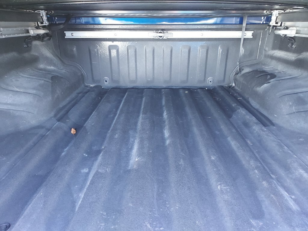 Used 2022 Nissan Frontier PRO-4X AWD/4WD image 9