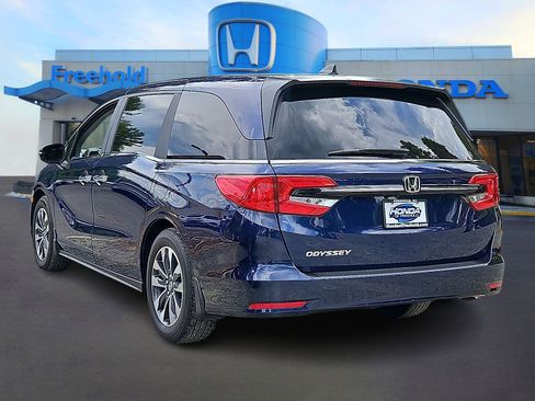 Certified 2023 Honda Odyssey EX-L image 5