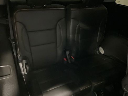 Used 2023 GMC Acadia AT4 w/ Technology Package AWD/4WD image 25